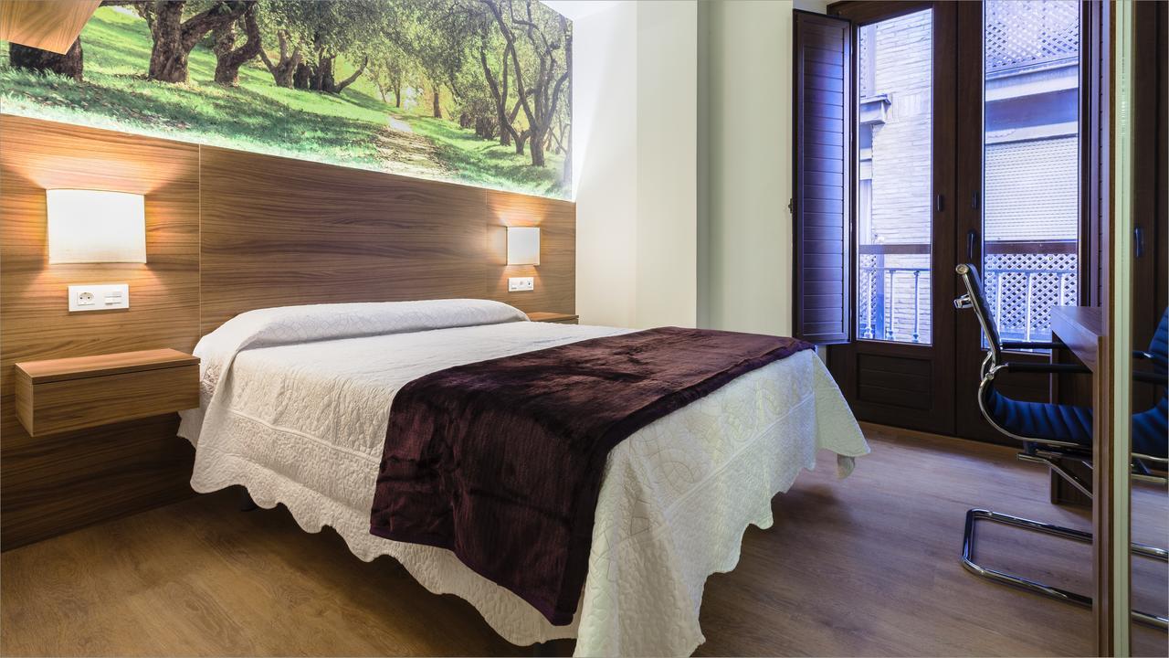Hostal Arriola Гранада Екстериор снимка